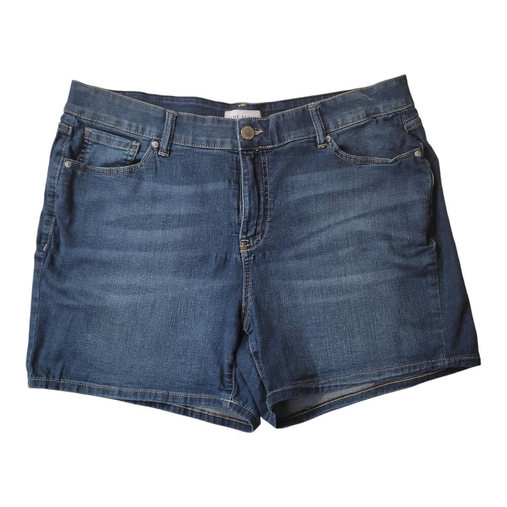 LANE BRYANT Girlfriend  Dark Rinse Mid-Rise Distressed Flex‎ Waist Short Sz 18